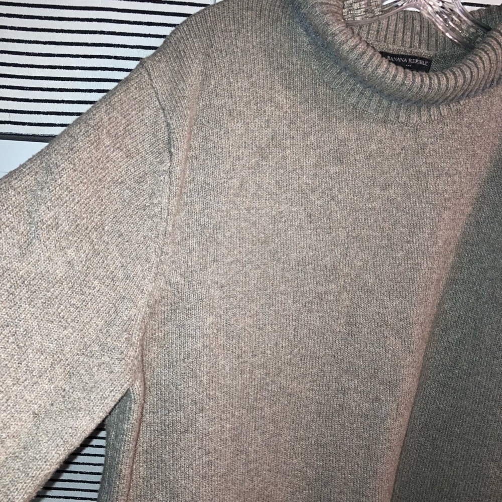 Banana Republic Men’s Turtleneck Sweater |Grey | Size XL - Picture 4 of 13